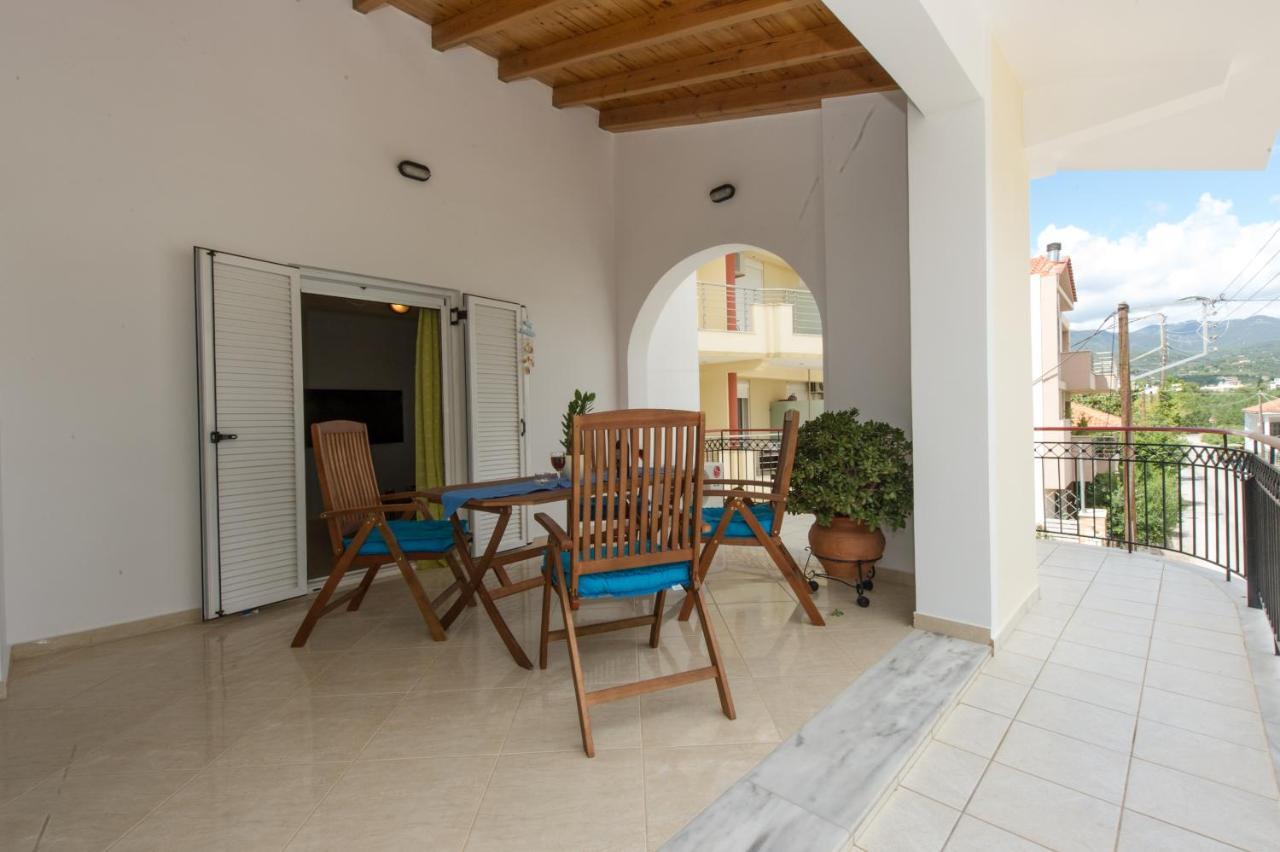Thano'S Stylish Flat Just 150M To The Beach Faraí Exterior foto